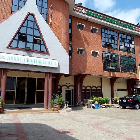 Divine Fountain Hotel Ajao Estate Lagos Eksteriør billede