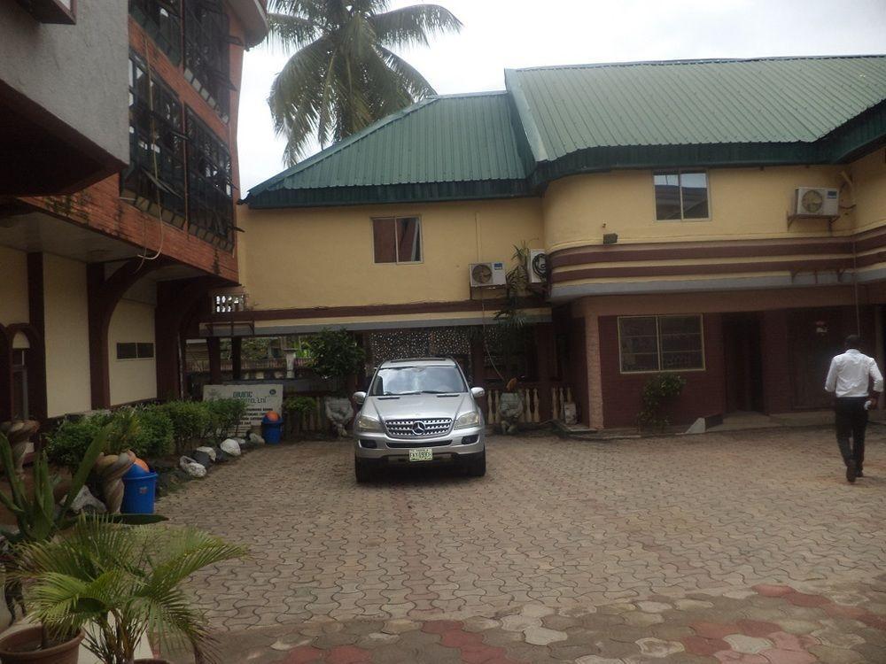 Divine Fountain Hotel Ajao Estate Lagos Eksteriør billede